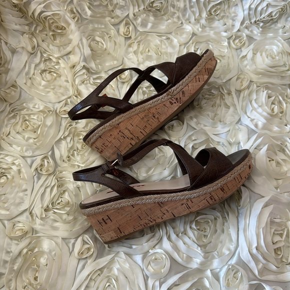 Prada Brown Leather Strappy Wedge Sandals HARDLY WORN! size 37 - Picture 9 of 11